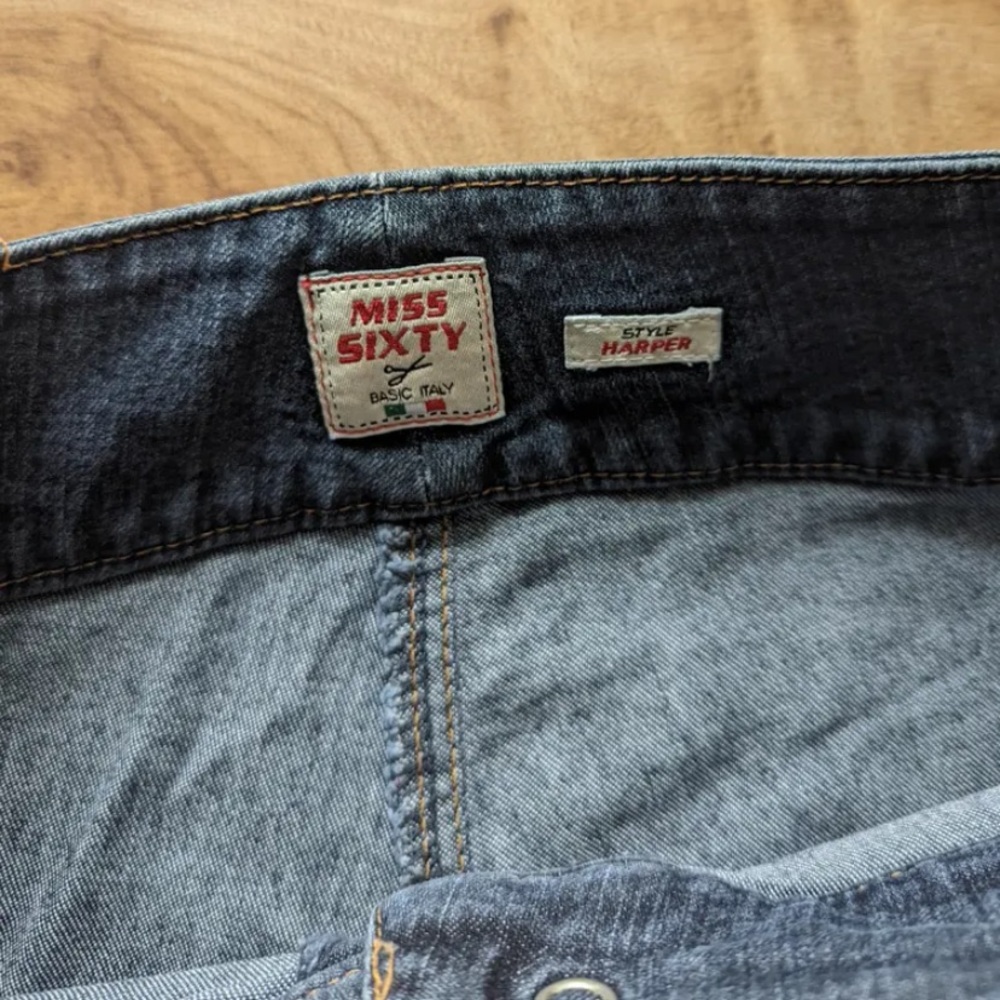Vintage Miss Sixty flare jeans - Picture 3 of 6